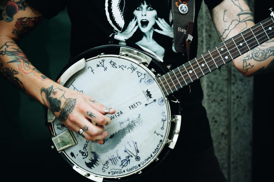 Photograph of a banjo